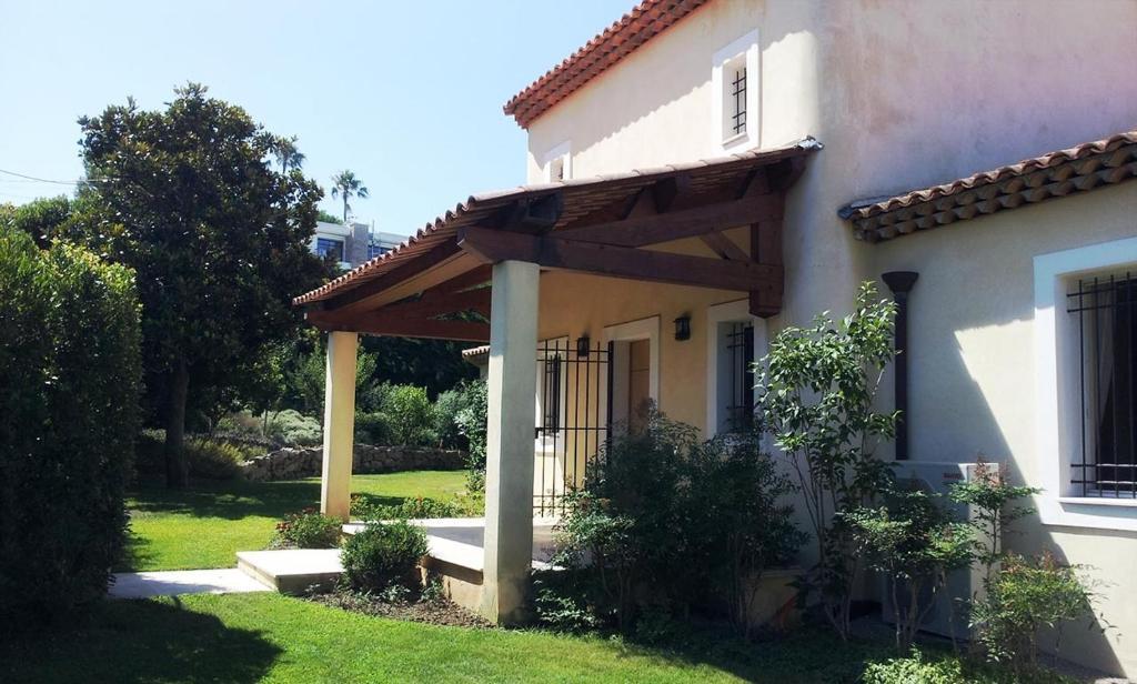 Villa Aloha Антиб Екстериор снимка